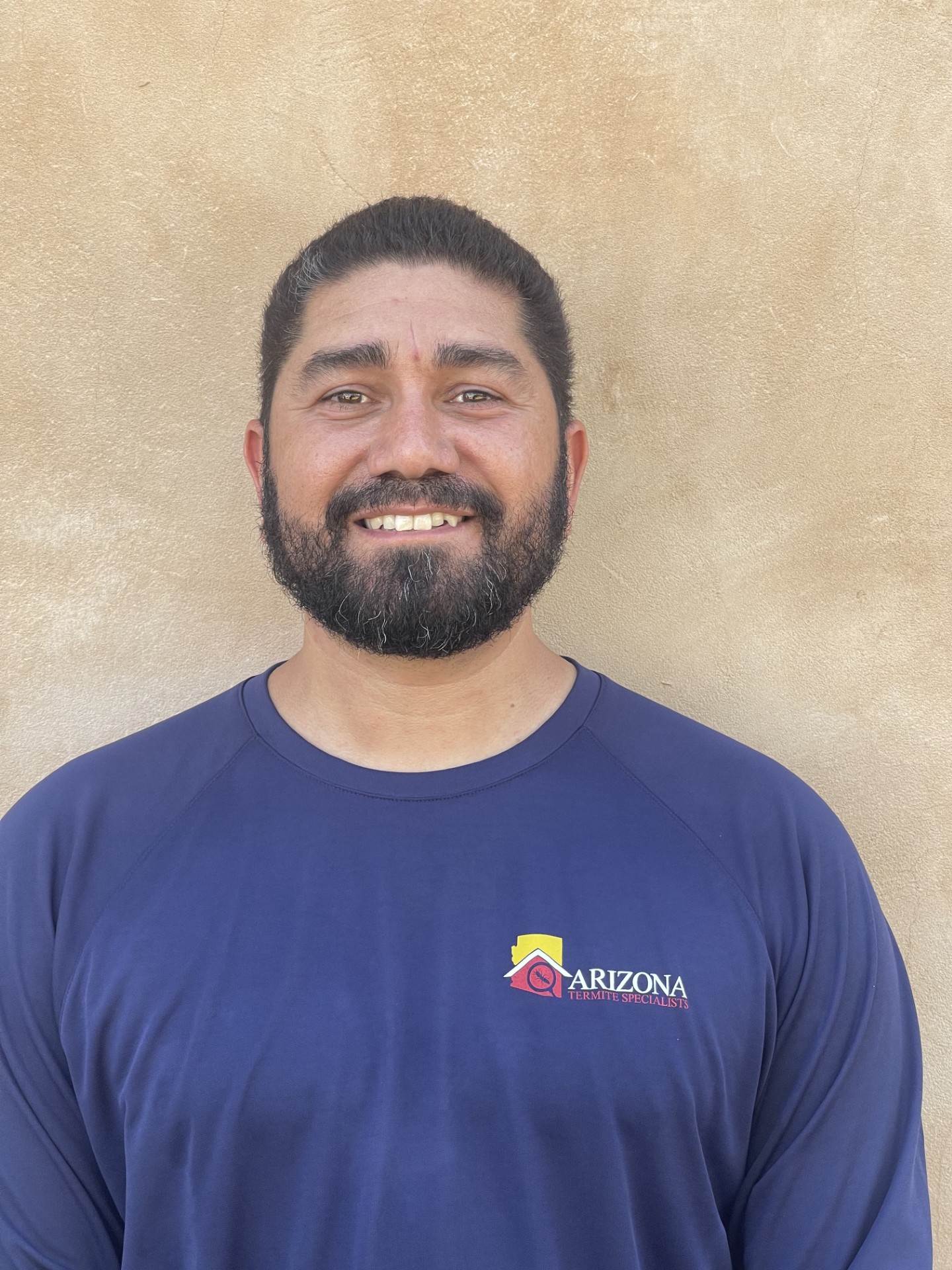 Robert  Robles Photo